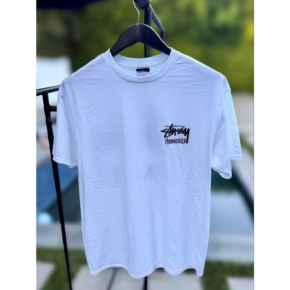 Stussy Honolulu Chapter T Shirt White Large NWOT Cut Tag Rare Back Logo Tee - Picture 3 of 7